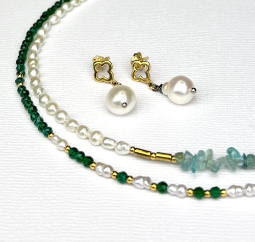 60_001A_PERŁY SZTYFTY.JPG