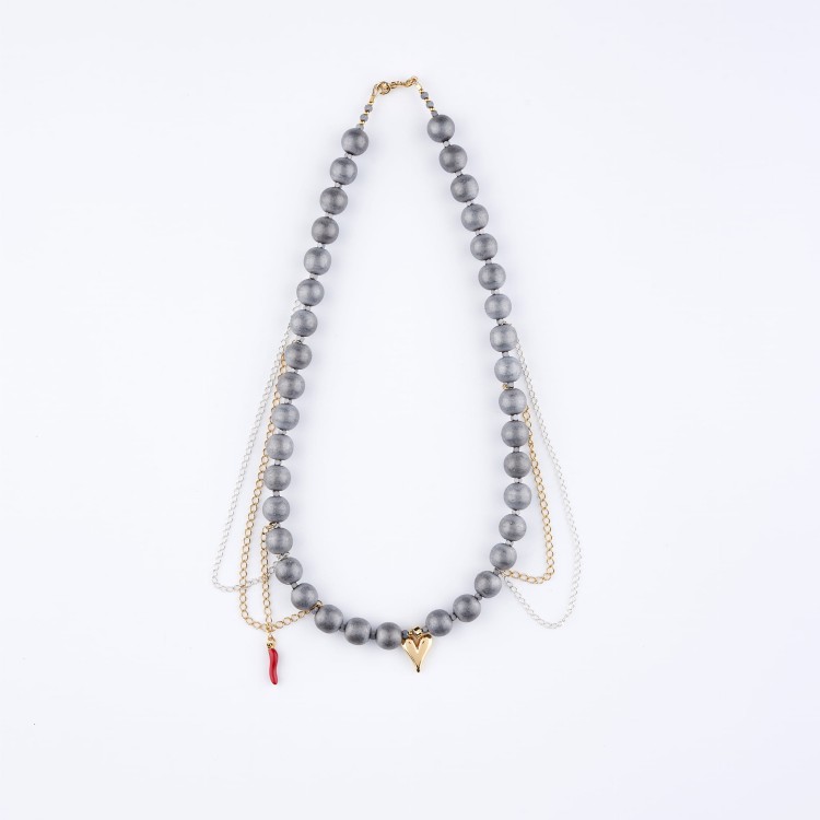 20_012 Naszyjnik z hematytów z łańcuszkami papryczką i sercem _ 320.jpeg